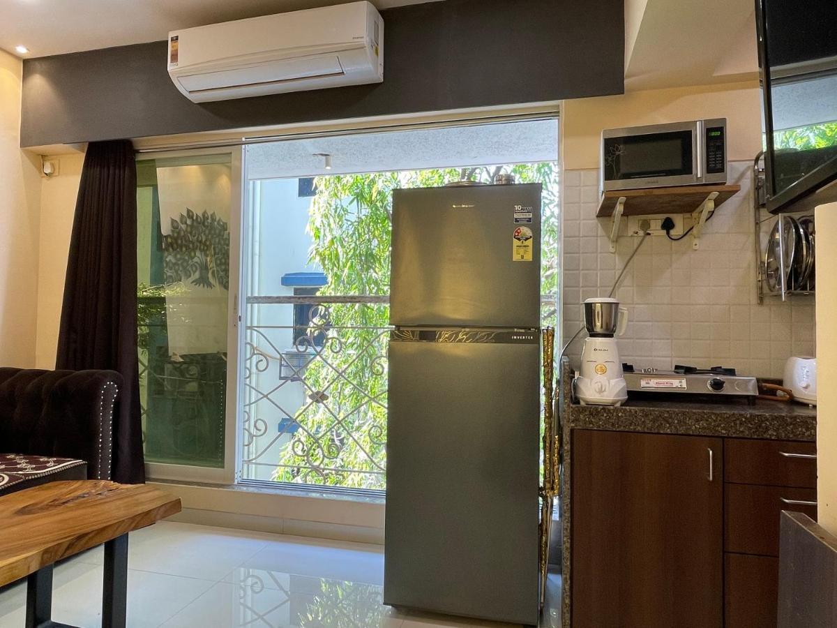 Osi Apartments Bandra West Mumbai Exterior photo